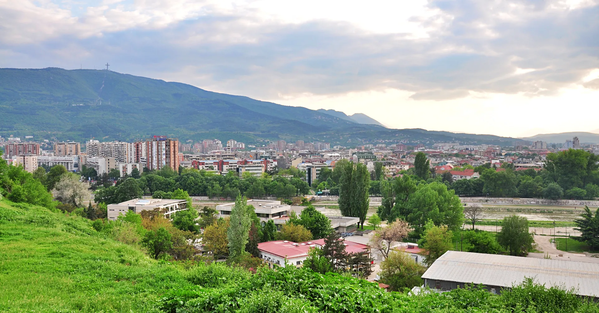 Skopje, zanimiva prestolnica ob reki Vardar