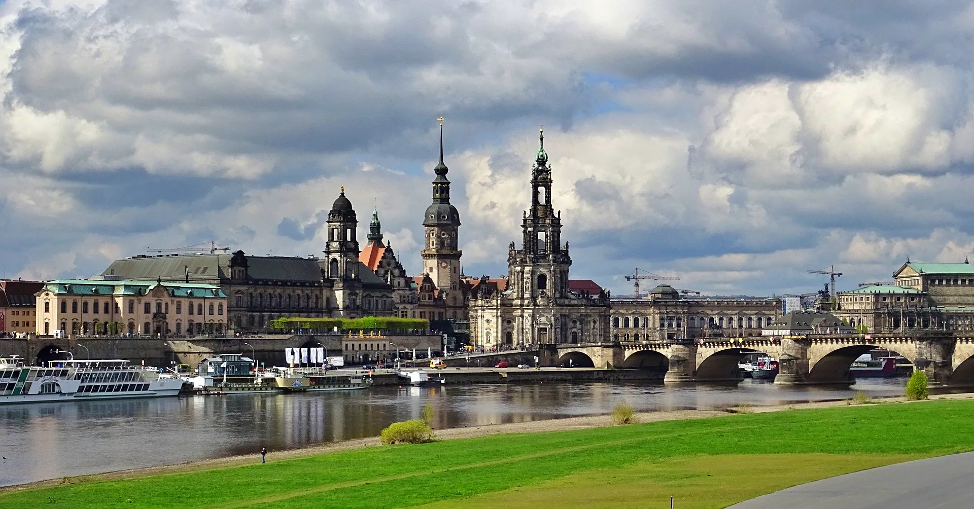 Dresden, očarljiva zakladnica zgodovine Nemčije