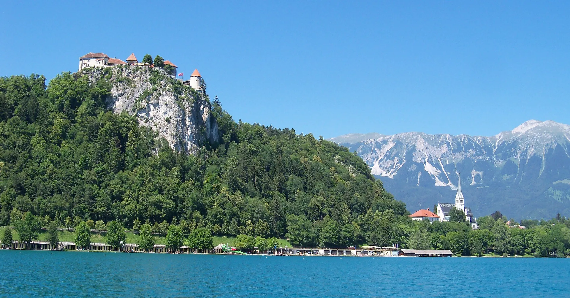 Blejski grad, turistični biser Slovenije
