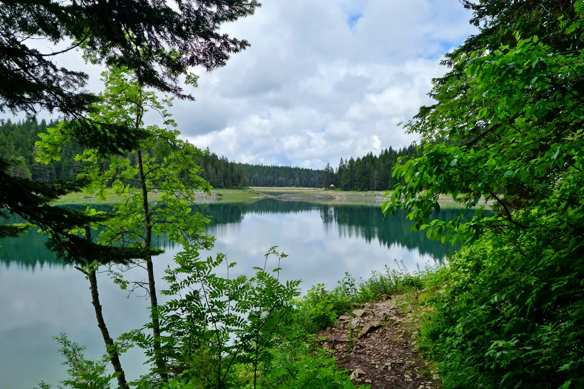 crno-jezero-durmitor-16