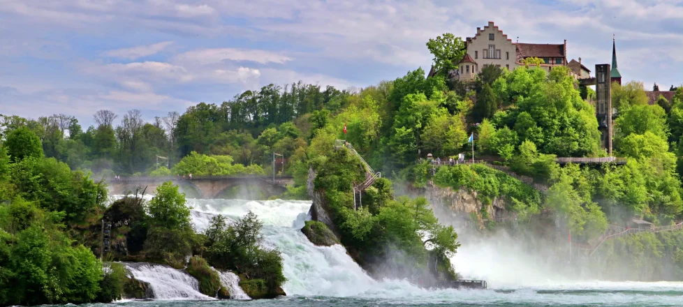Renski slapovi (Rheinfall): Kje se moč narave sreča z očarljivo lepoto