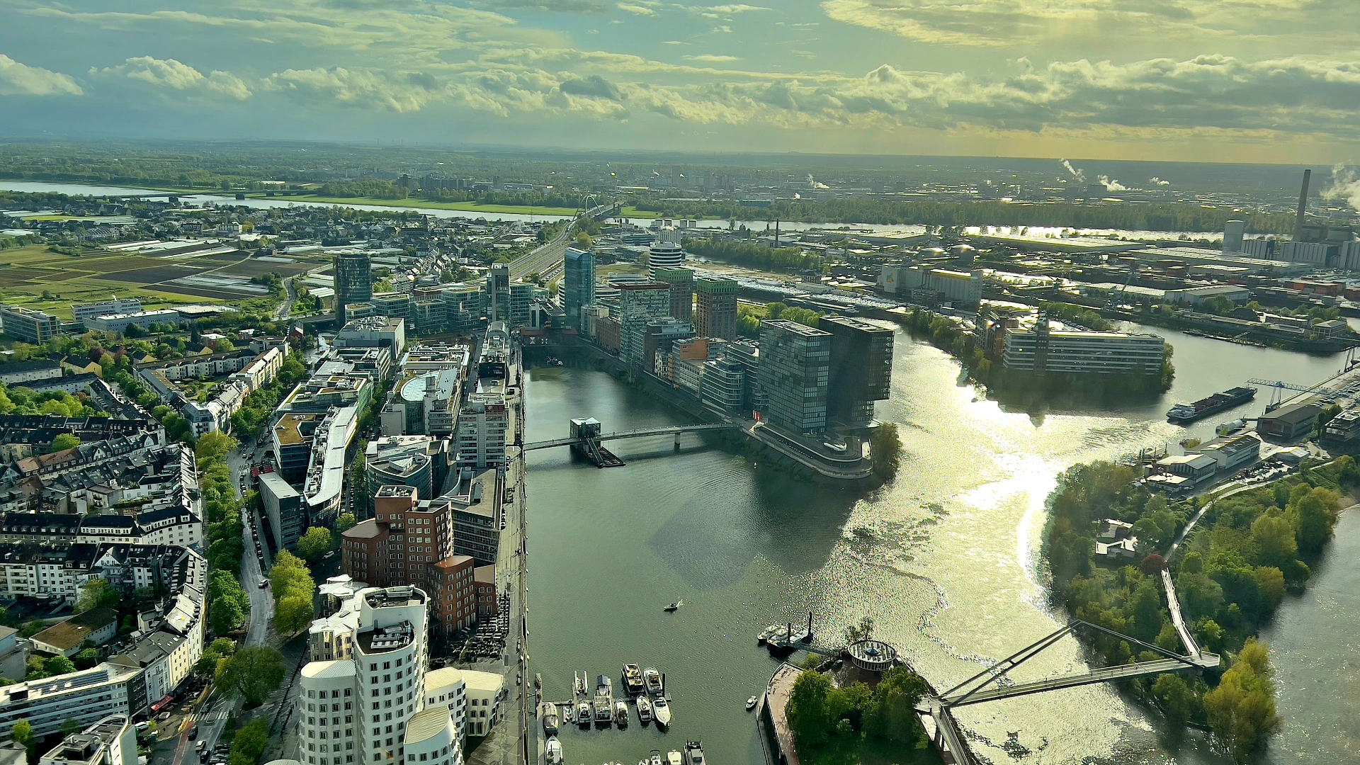 rheinturm-renski-stolp-18